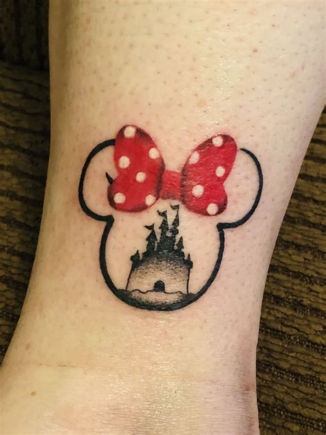 minnie tattoo|minnie mouse tattoo outline.